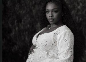 Kay Yarms announces pregnancy